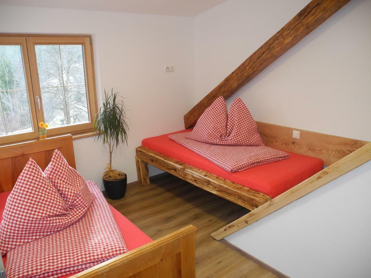 Entschleunigungshof Huberbauer Apartamento Kotschach-Mauthen Exterior foto
